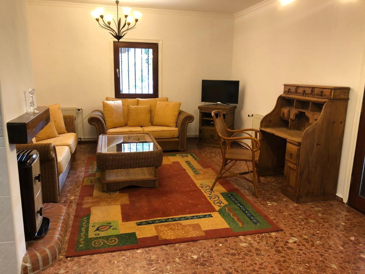 Almisera Villa Almiserat Екстериор снимка